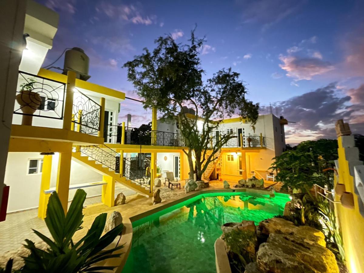 Buenosdias Izamal Bed & Breakfast エクステリア 写真