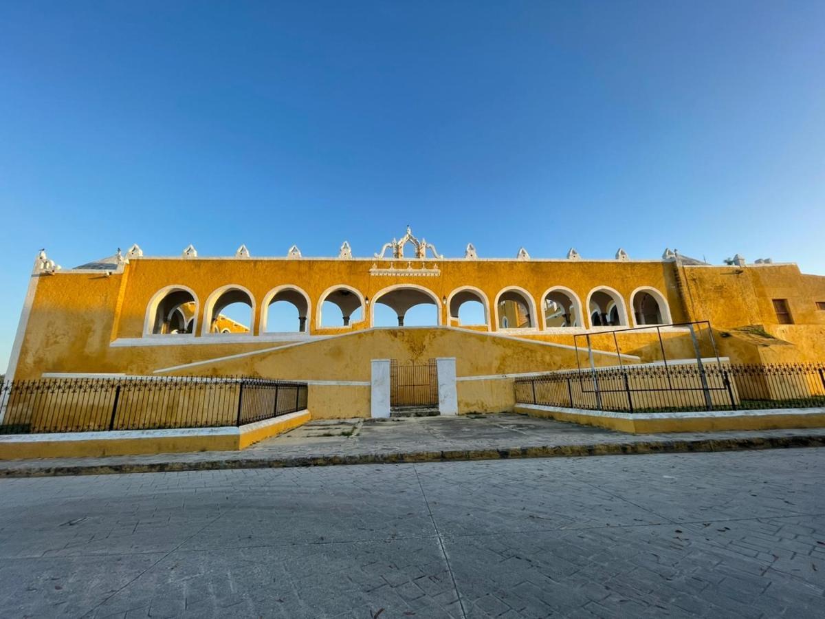 Buenosdias Izamal Bed & Breakfast エクステリア 写真